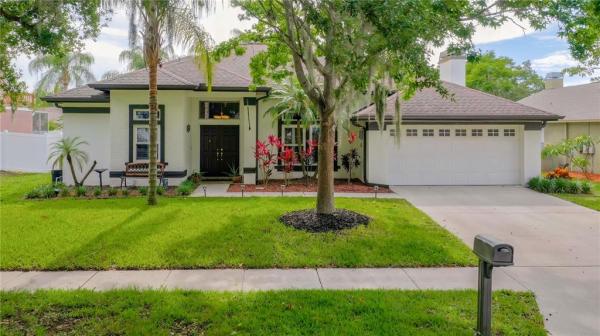 WYNDHAM LAKE SUB PH ONE