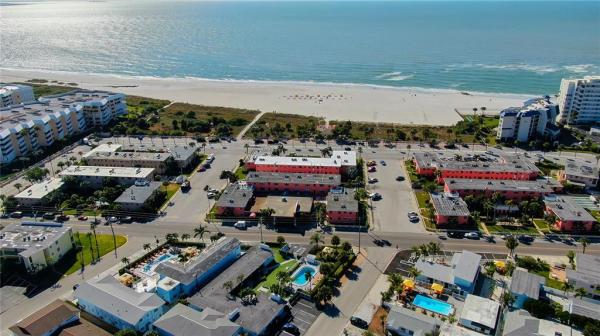 GULF WINDS APTS CONDO