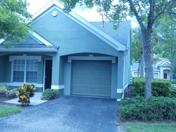 WATERFORD AT PALM HARBOR LUXURY CONDO