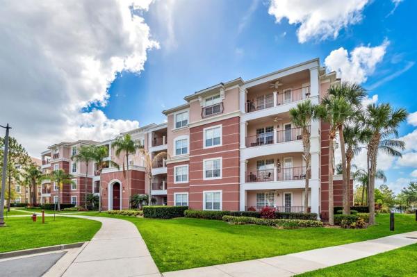 VISTA CAY/HARBOR SQUARE PH 08