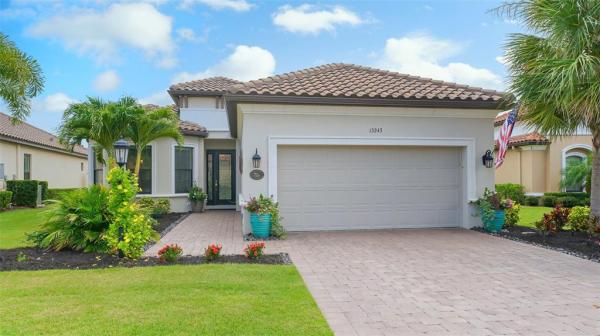 ESPLANADE GOLF AND COUNTRY CLUB