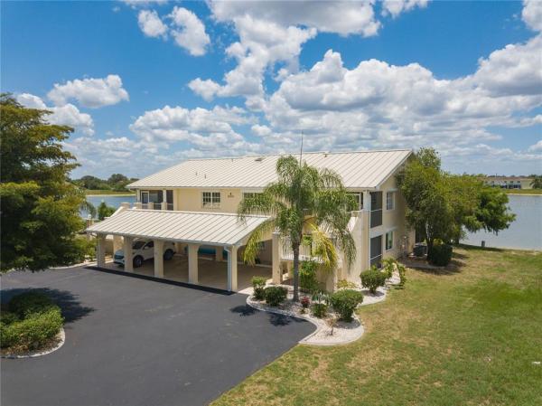 VISTA DEL LARGO PH 01 BLDG A