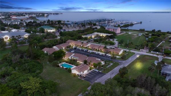 WHISPERING PINES CLUB