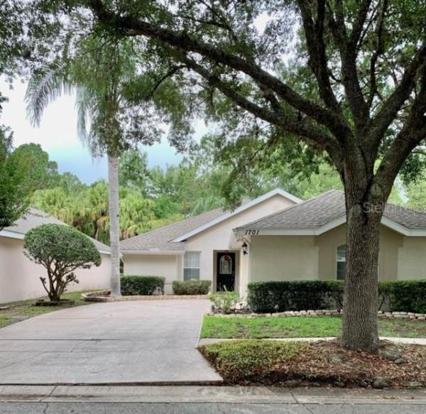 MOUNT DORA COUNTRY CLUB MOUNT DORA UNIT 03