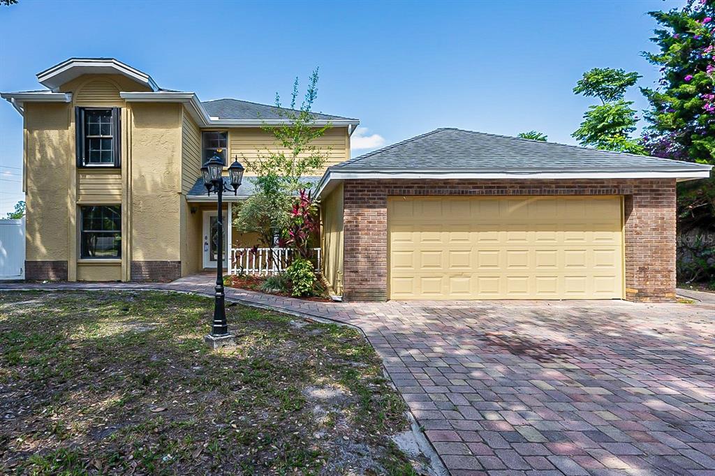 WHISPER LAKES - фото