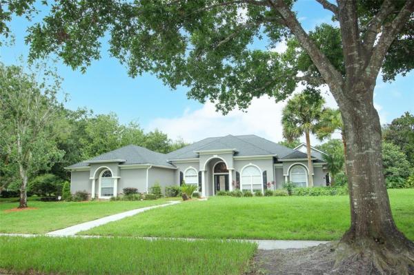 ESTATES AT WINDERMERE