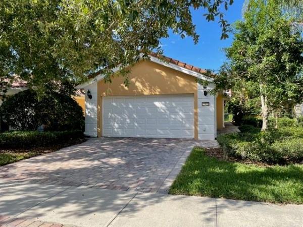 VILLAGEWALK AT LAKE NONA