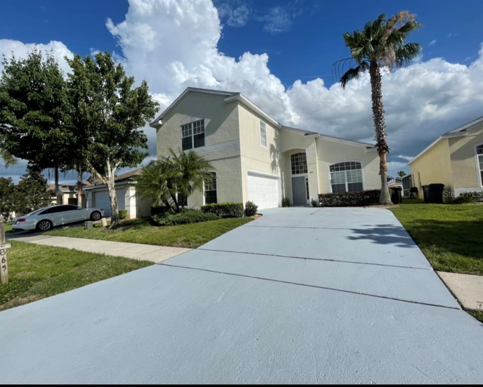 HAMPTON ESTATES - фото