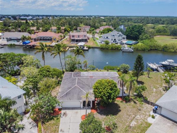 APOLLO BEACH UNIT SIX