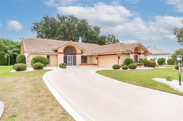 SUN CITY CENTER UNIT 52