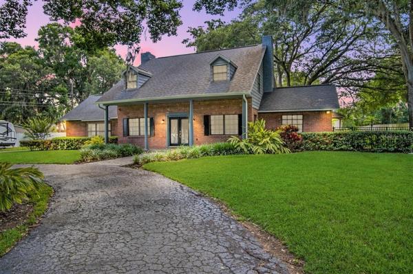 VALRICO LAKE ESTATES FIRST ADD