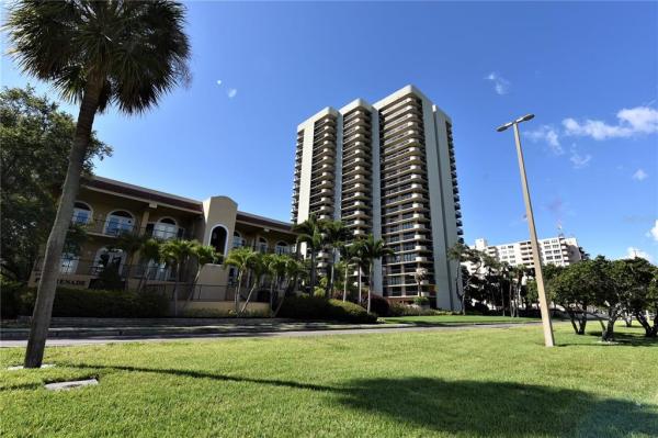 ATRIUM ON THE BAYSHORE A CONDO