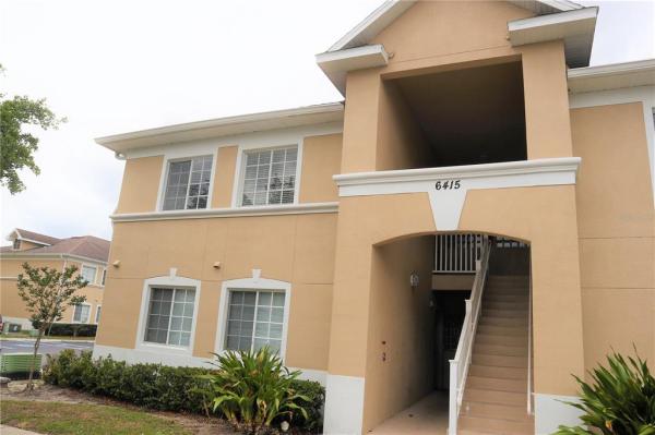 VILLAGES OF BLOOMINGDALE CONDO