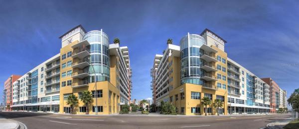 GRAND CENTRAL AT KENNEDY RESID