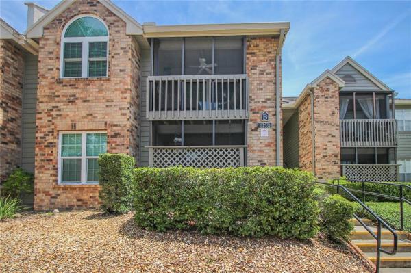 FOUNTAINS AT COUNTRYSIDE CONDO