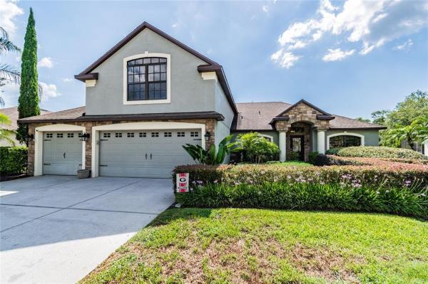 SUNCOAST LAKES PH 02