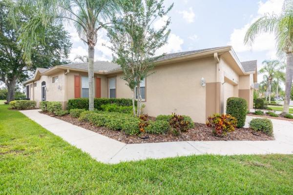 ACADIA II CONDOMINUM