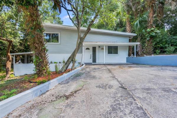 EUSTIS LAKEVIEW COURT