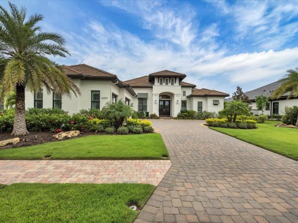 COUNTRY CLUB EAST AT LAKEWOOD RANCH