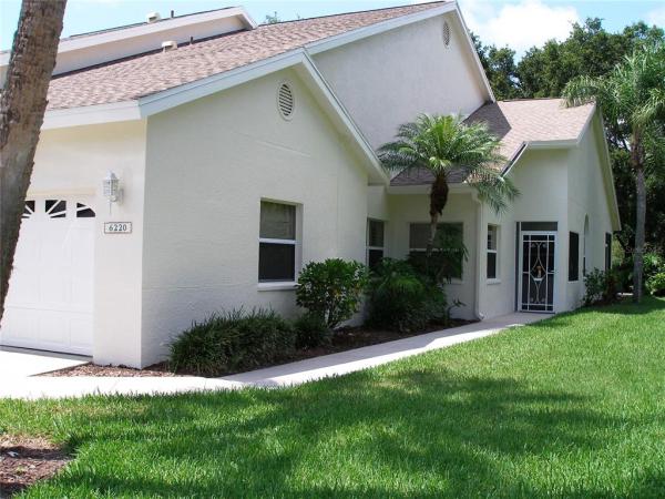 THE VILLAS OF EAGLE CREEK III & IV