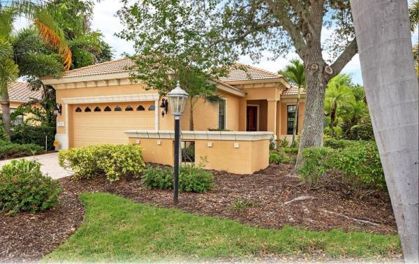 LAKEWOOD RANCH COUNTRY CLUB VILLAGE AA 1&2