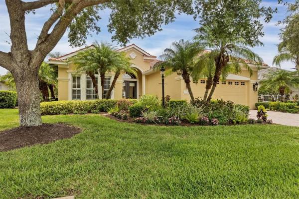 LAKEWOOD RANCH COUNTRY CLUB VILLAGE EE 3A-3C