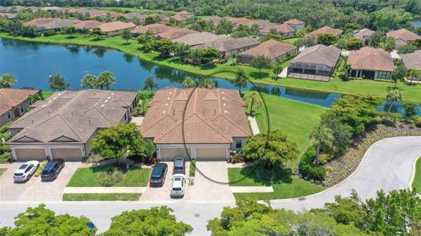 ESPLANADE BY SIESTA KEY