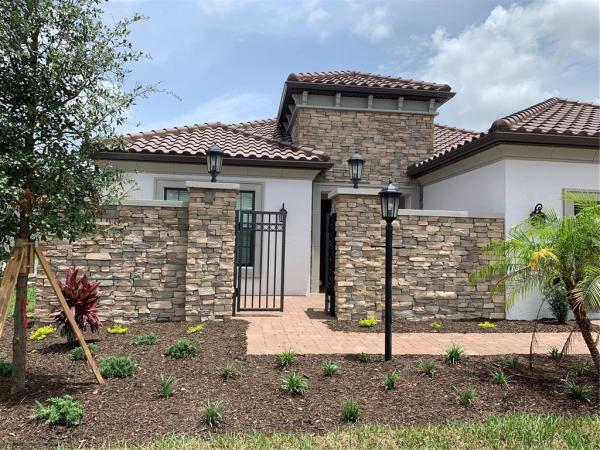 ESPLANADE ON PALMER RANCH