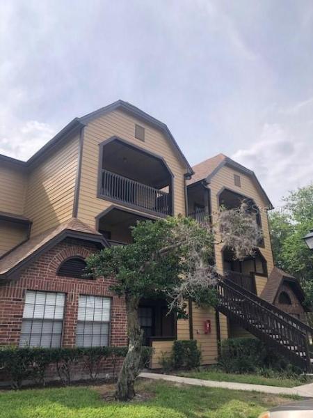 LAKEWOOD PARK A CONDO