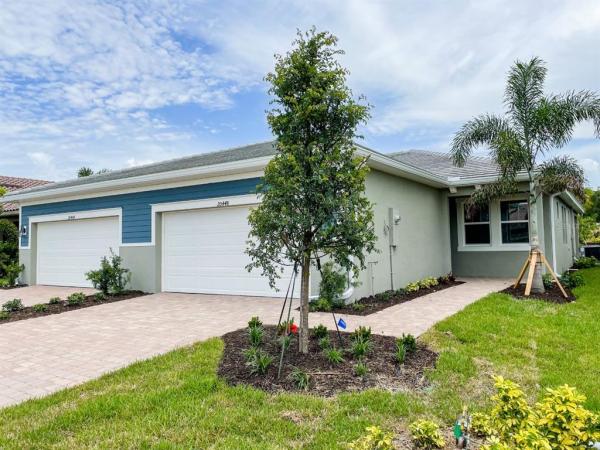 RENAISSANCE AT WEST VILLAGES