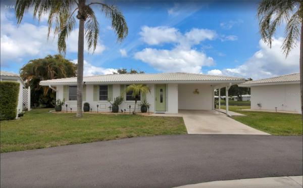 CIRCLE WOODS OF VENICE 1