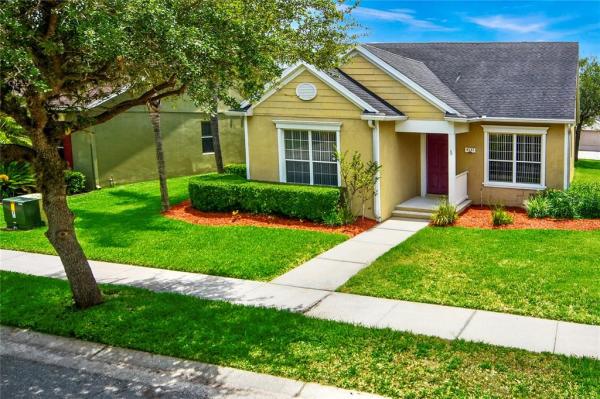 AVALON PARK SOUTH PH 01