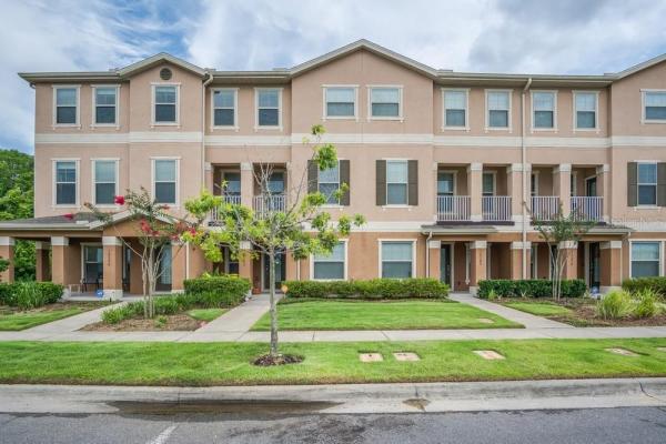 OVERLOOK AT EAST PARK