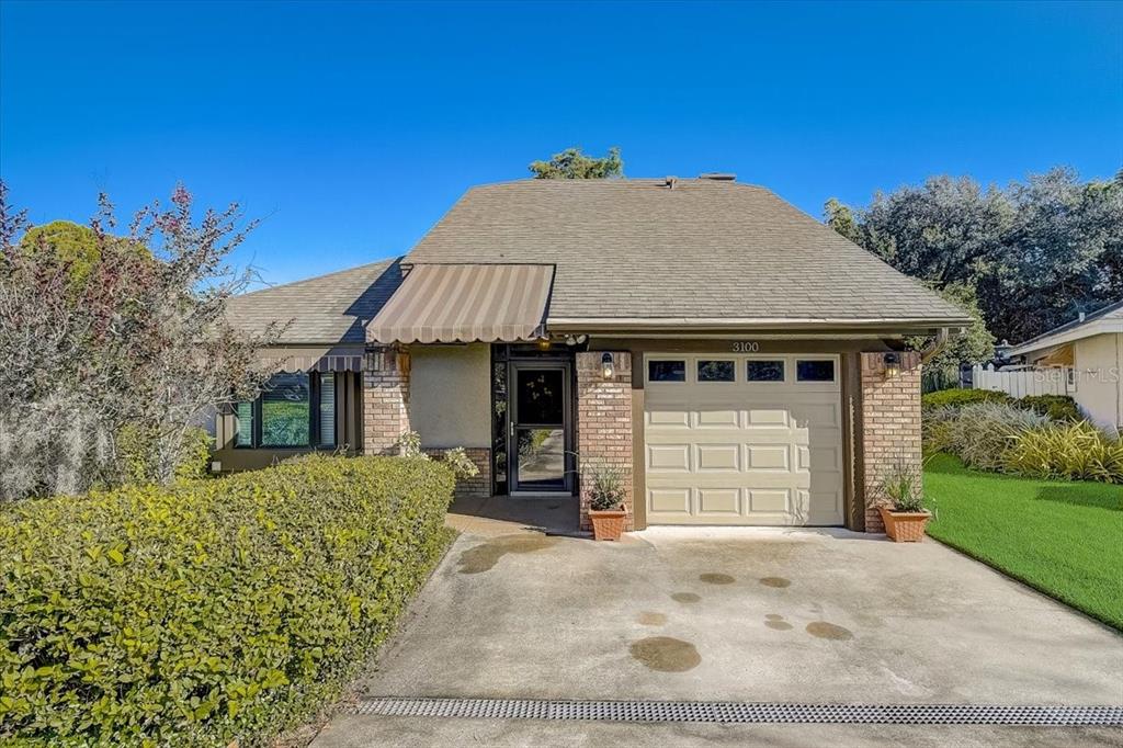 BRYN MAWR - фото