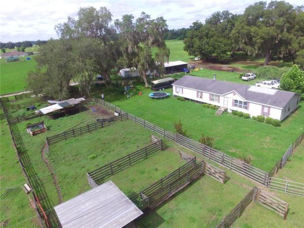 9400 - 17/22 & 17/23 W OF HWY 441