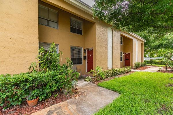 TAMPA VILLAS SOUTH UNIT 1