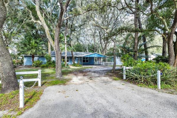 ZEPHYRHILLS COLONY CO