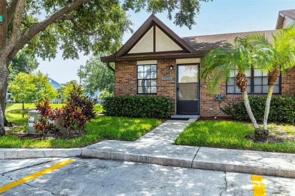 SUNRISE VILLAS OF TAMPA