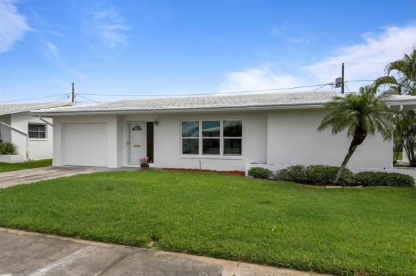 MAINLANDS OF TAMARAC BY THE GULF UNIT 3 CONDO