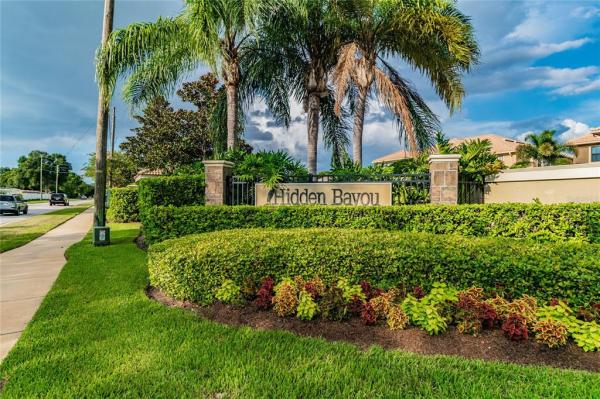 HIDDEN BAYOU TOWNHOMES