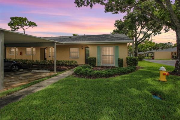 WOODLAND VILLAS CONDO 1