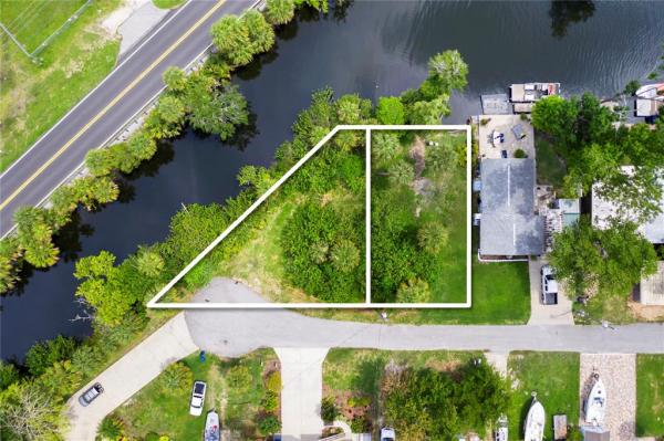 WEEKI WACHEE GARDENS