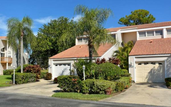 PRESERVES AT PALM AIRE
