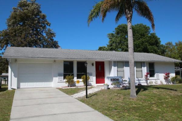 FLORAL PARK HOMESTEADS