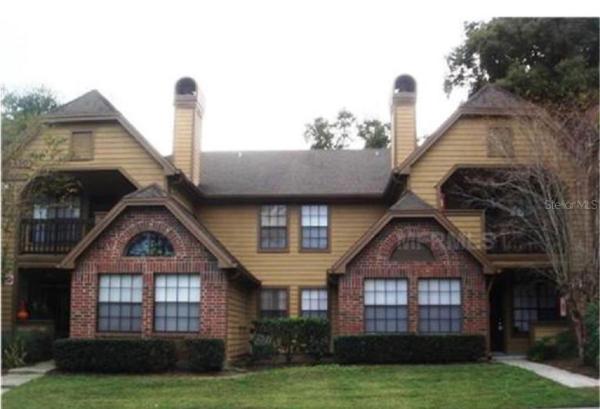 LAKEWOOD PARK A CONDO