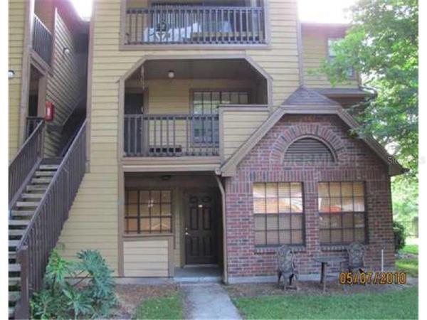 LAKEWOOD PARK A CONDO