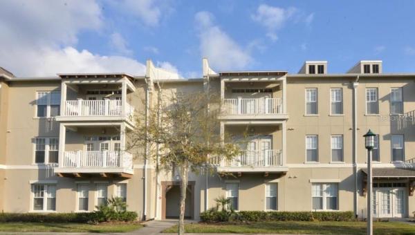 ARTISAN CLUB CONDO P3