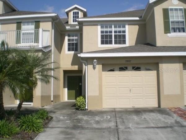 TOWNHOMES OF FLORA RIDGE