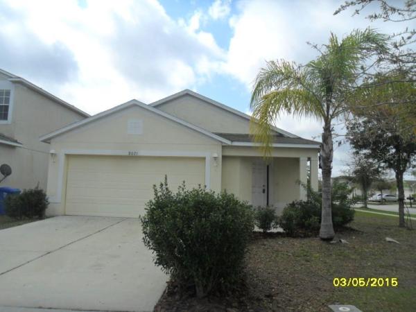 CARRIAGE POINTE PH 01