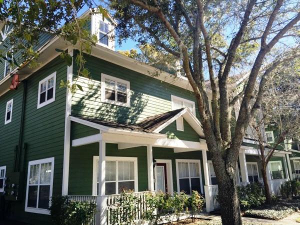 PARKSIDE PLACE CONDO OR 6594 2700